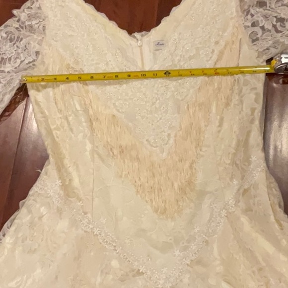 Martin McCrea Ivory fringed wedding dress - Picture 12 of 14